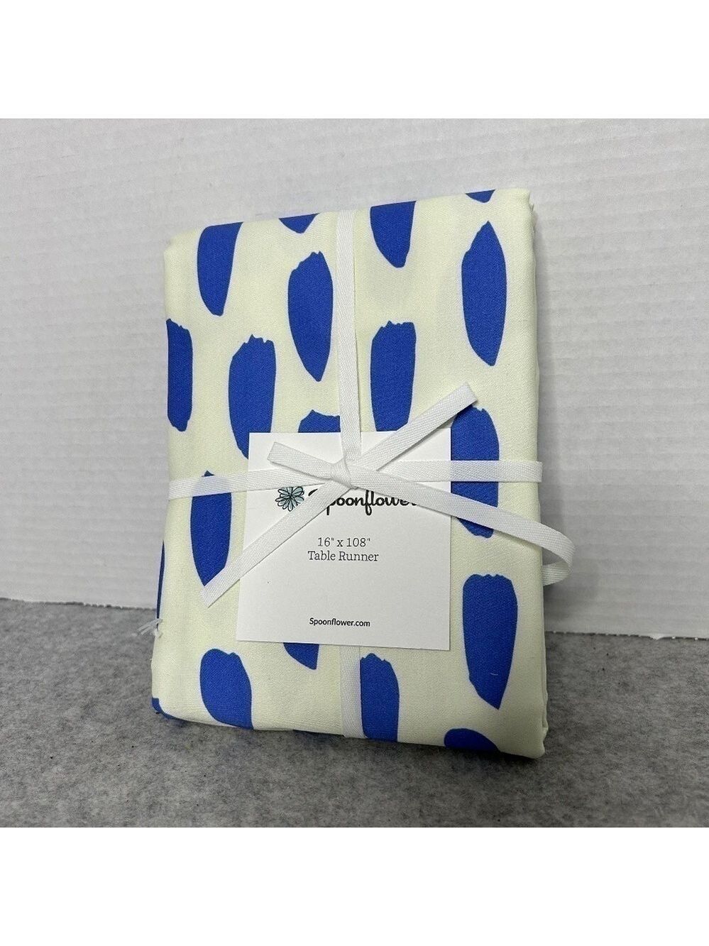 Spoonflower Tablerunner Abstract Blue 16x108” NWT